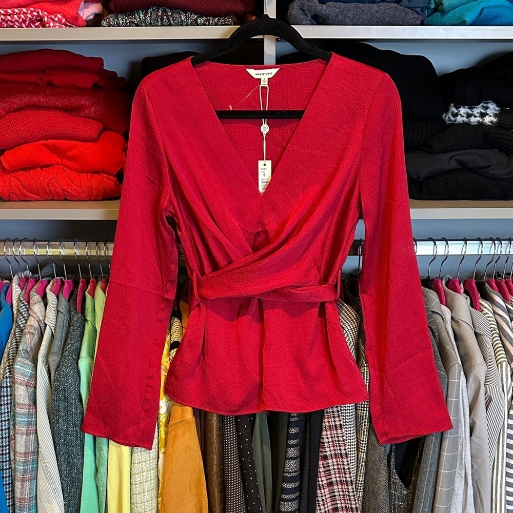 Max Studio red v neck long sleeve front crossover back tie blouse size S NWT